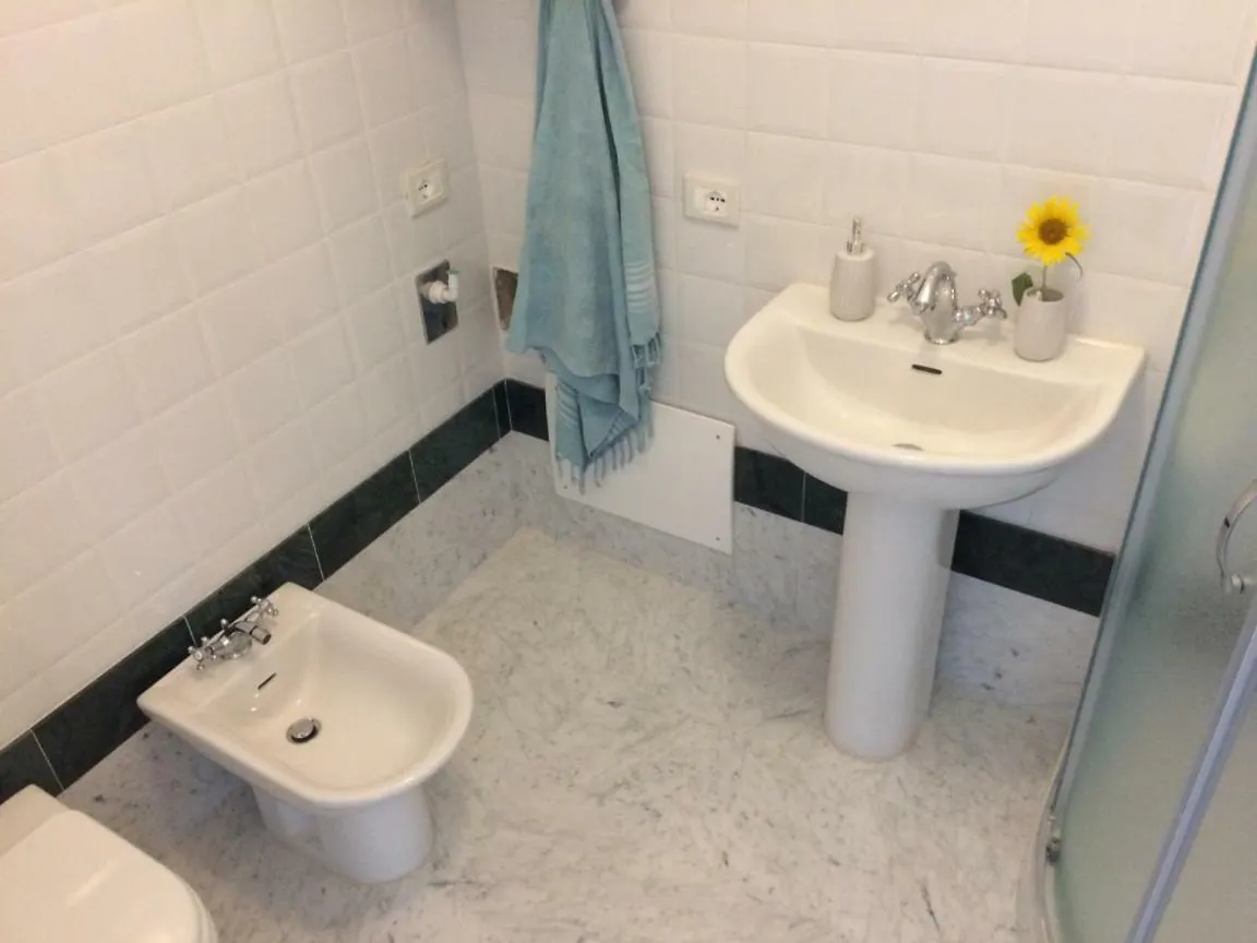 Chic Beach Apartment Camaiore